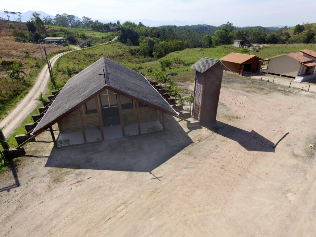 Igreja Sagrado Coração de Jesus - Guatá de Baixo